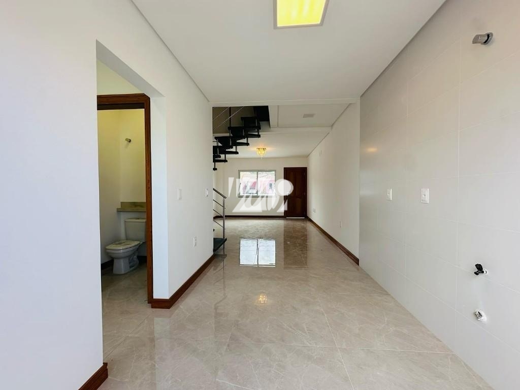 Sobrado Geminado em Bela Vista, Palhoça. 2 quartos, 83m². Imagem 2 de 11