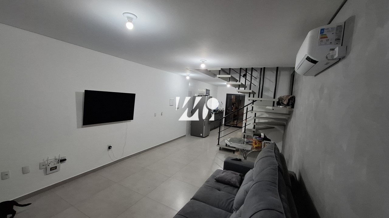 Sobrado Geminado em Aririú, Palhoça. 1 quartos, 115m². Imagem 3 de 20