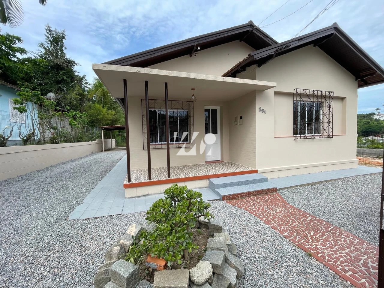 Casa em Centro, Santo Amaro da Imperatriz. 5 quartos, 104m². Imagem 1 de 27