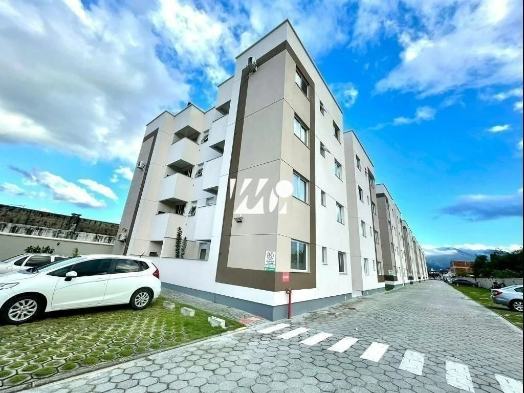 Apartamento em Aririú, Palhoça. 2 quartos, 56m². Imagem 1 de 11