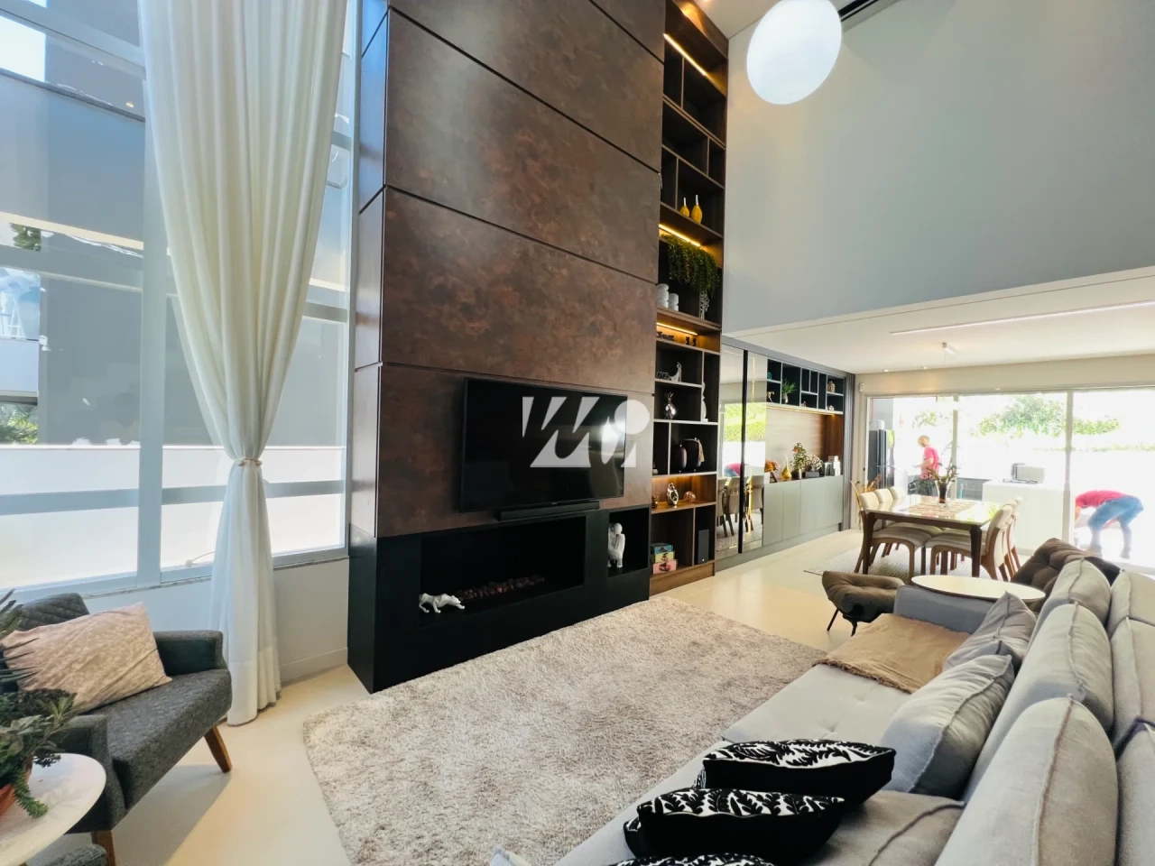 Casa em Pedra Branca, Palhoça. 3 quartos, 279m². Imagem 2 de 14