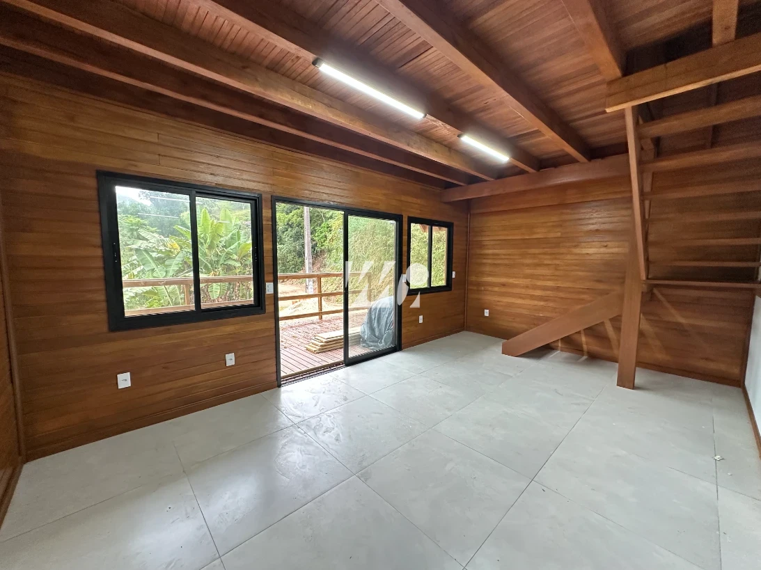 Sítio em Varginha, Santo Amaro da Imperatriz. 2 quartos, 135m². Imagem 10 de 16