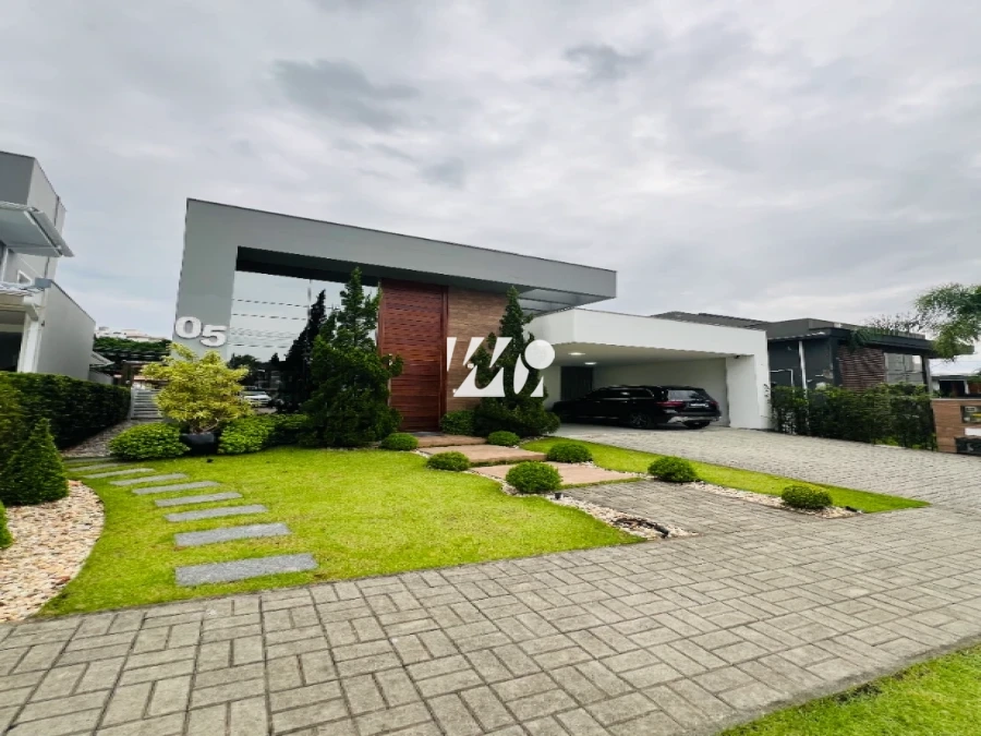 Casa em Pedra Branca, Palhoça. 3 quartos, 200m². Imagem 1 de 18