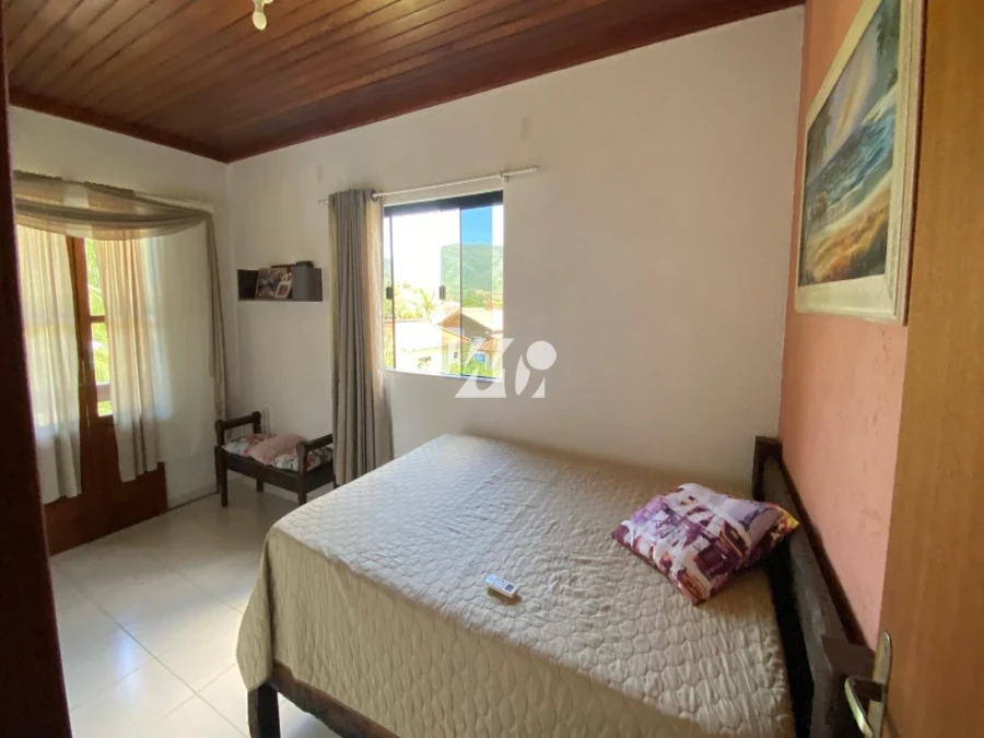 Casa em Freitas, Paulo Lopes. 3 quartos, 180m². Imagem 12 de 35