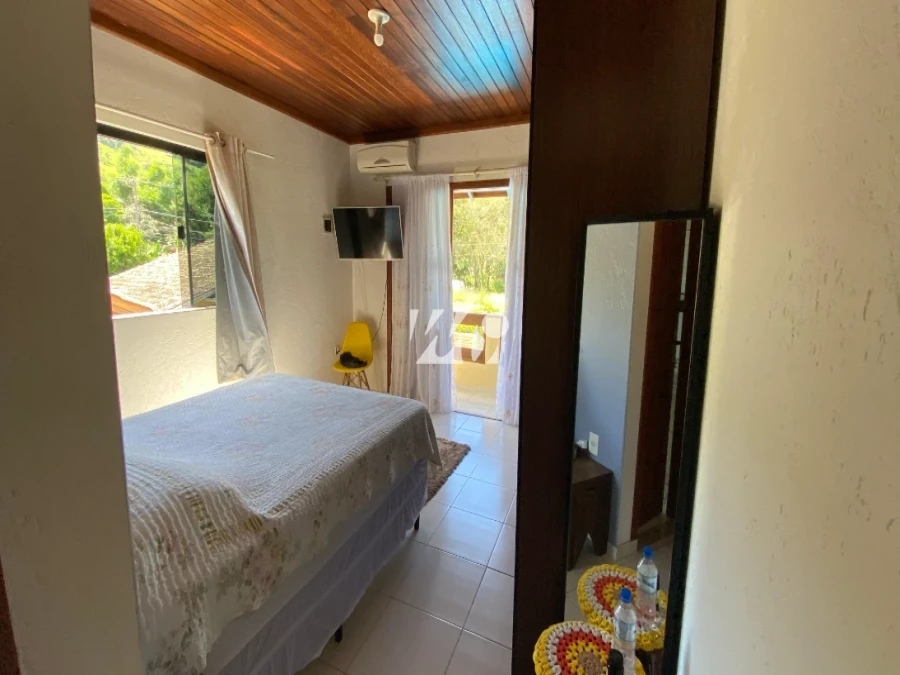 Casa em Freitas, Paulo Lopes. 3 quartos, 180m². Imagem 17 de 35