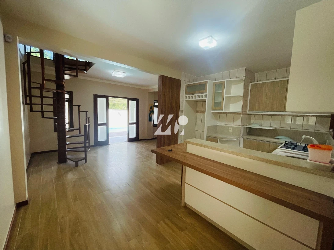 Casa em Aririú, Palhoça. 5 quartos, 198m². Imagem 2 de 13