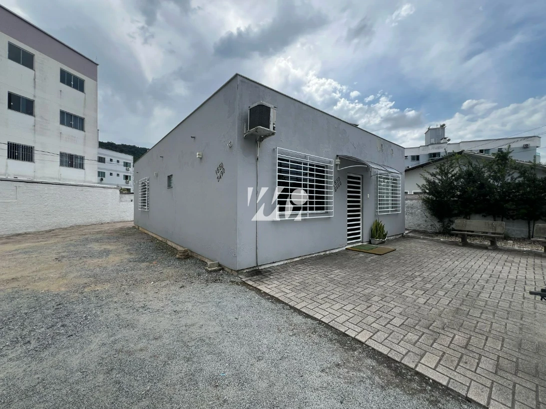 Galpão/Depósito em São Sebastião, Palhoça. 0 quartos, 419m². Imagem 4 de 14