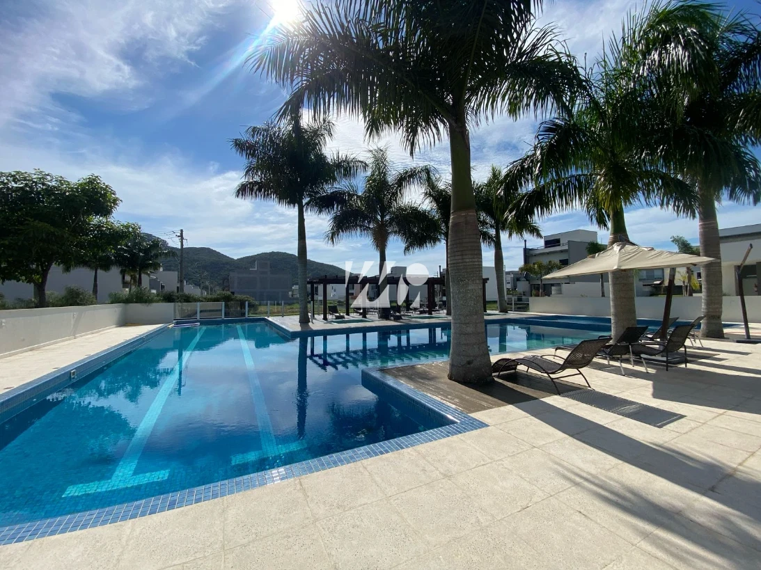 Casa em Beira Rio, Biguaçu. 3 quartos, 197m². Imagem 1 de 18