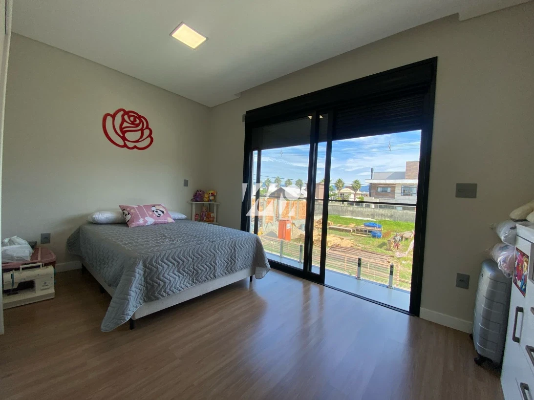 Casa em Beira Rio, Biguaçu. 3 quartos, 197m². Imagem 13 de 18