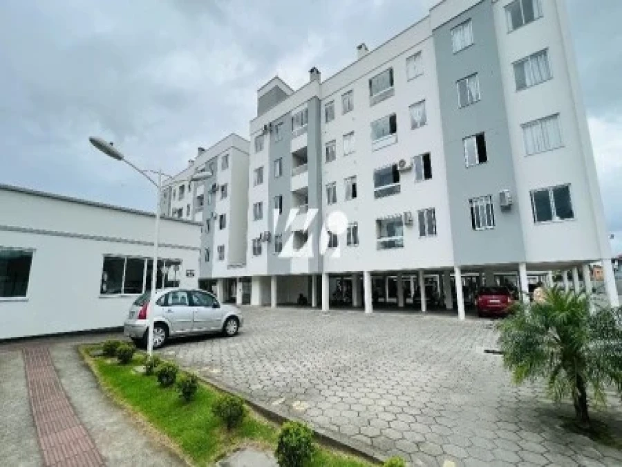 Apartamento em Barra do Aririú, Palhoça. 2 quartos, 53m². Imagem 2 de 18