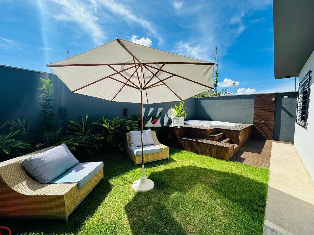 Casa em Sertão do Maruim, São José. 3 quartos, 140m². Imagem 2 de 15