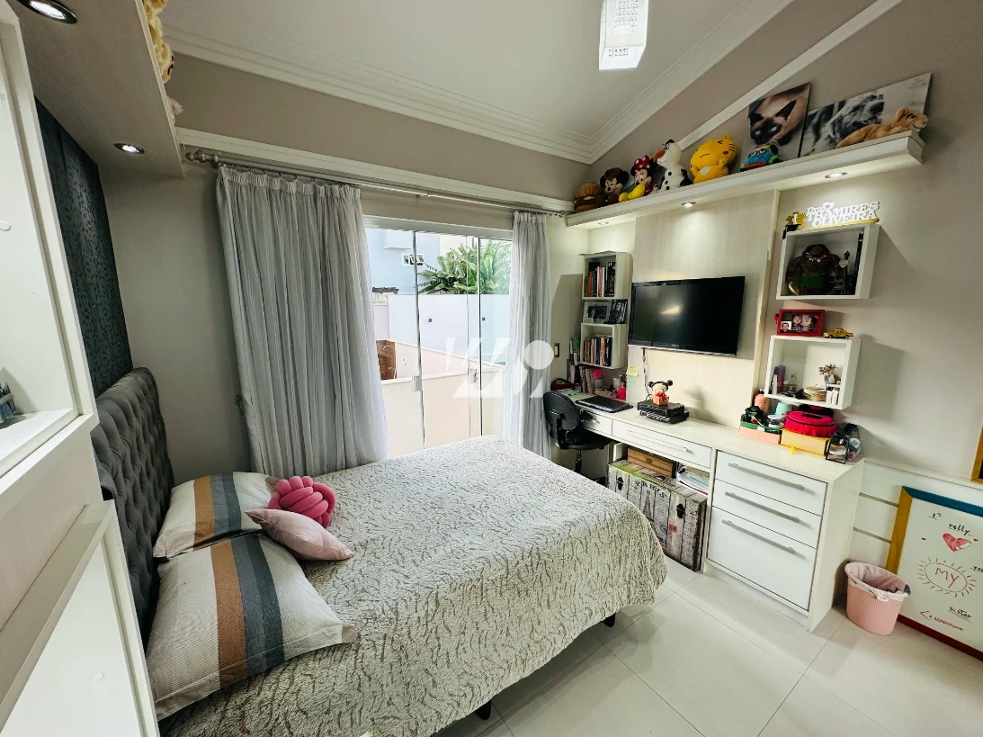 Casa em Pedra Branca, Palhoça. 4 quartos, 261m². Imagem 8 de 17