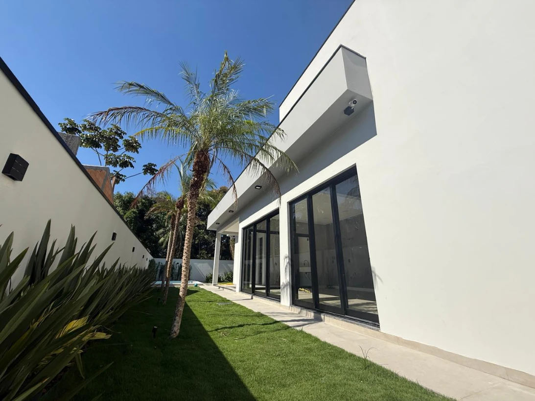 Casa em Forquilhas, São José. 3 quartos, 169m². Imagem 2 de 24