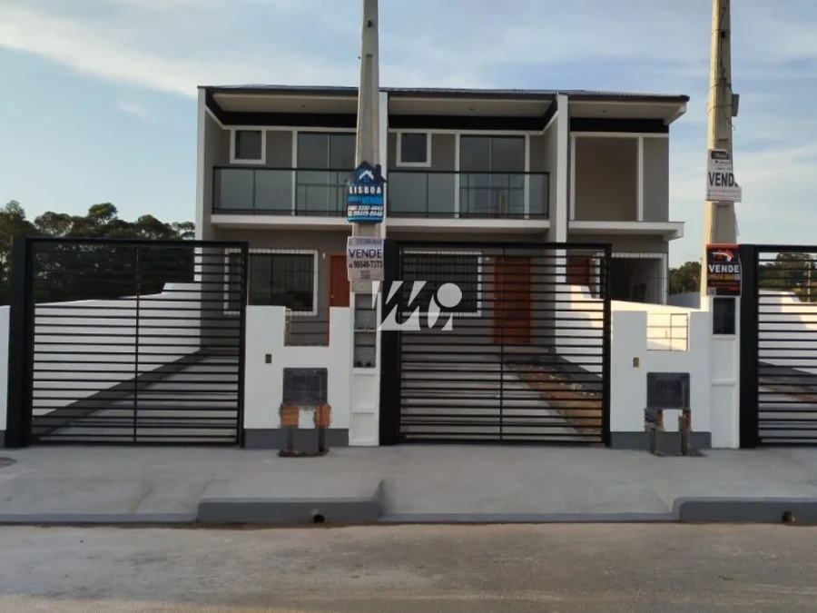 Sobrado Geminado em Sertão do Maruim, São José. 2 quartos, 100m². Imagem 1 de 3