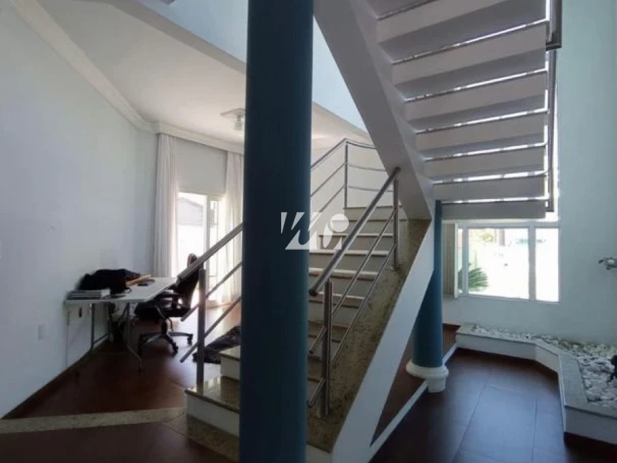 Casa em Pagani, Palhoça. 3 quartos, 565m². Imagem 3 de 15