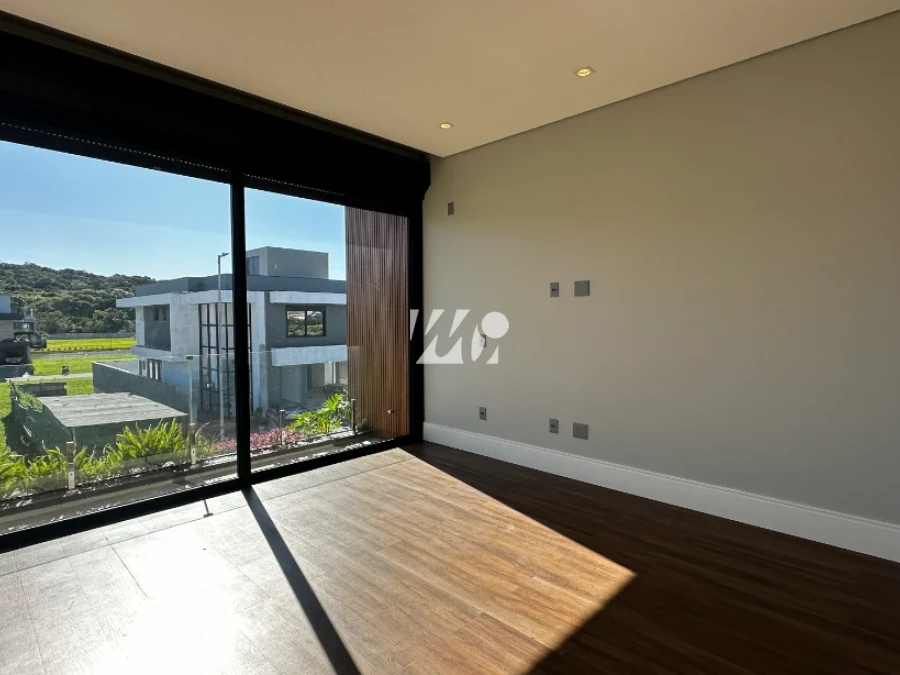 Casa em Pedra Branca, Palhoça. 3 quartos, 284m². Imagem 13 de 19