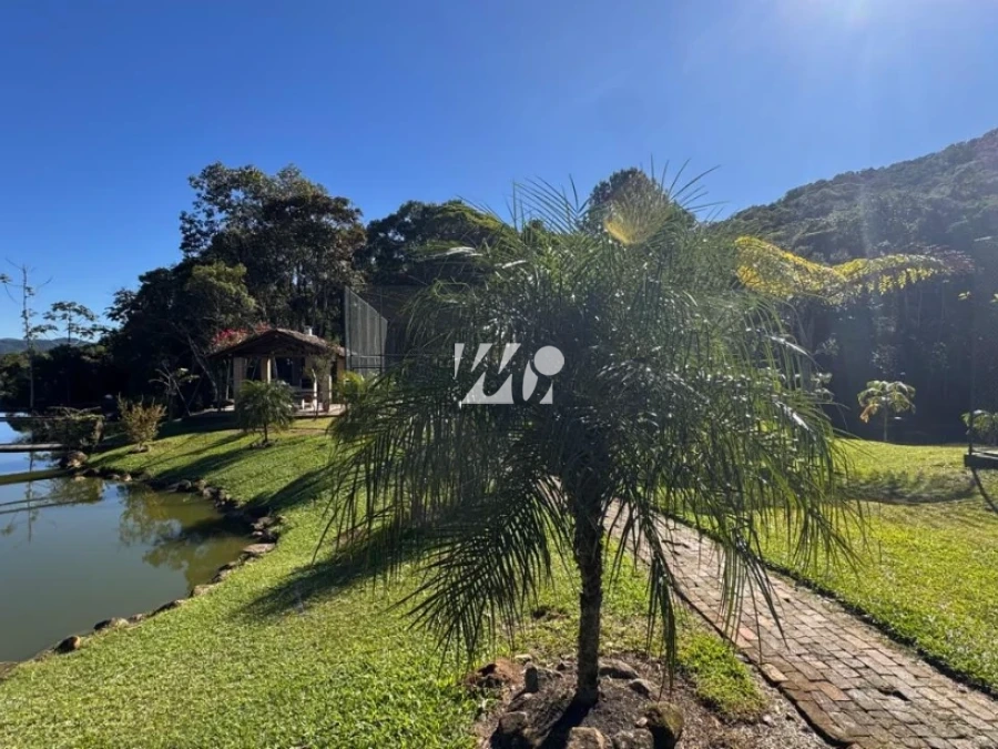 Terreno em Santo Amaro, Santo Amaro da Imperatriz. 0 quartos, 0m². Imagem 3 de 6