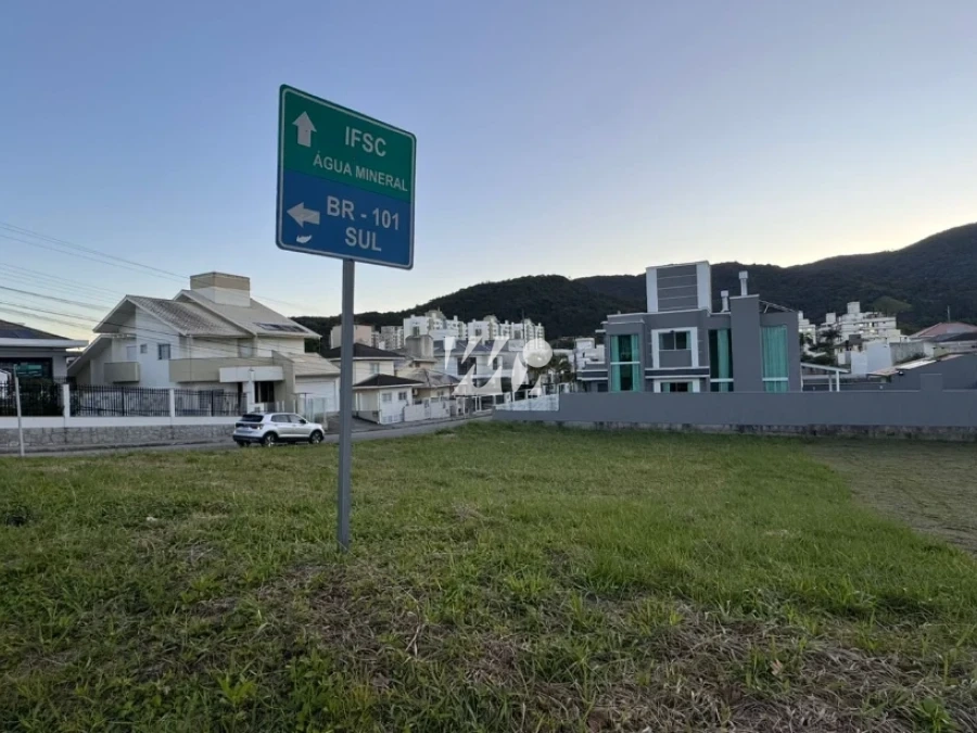 Terreno em Pedra Branca, Palhoça. 0 quartos, 0m². Imagem 4 de 4