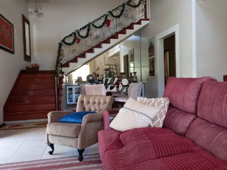 Casa em Sul do Rio, Santo Amaro da Imperatriz. 3 quartos, 478m². Imagem 7 de 18