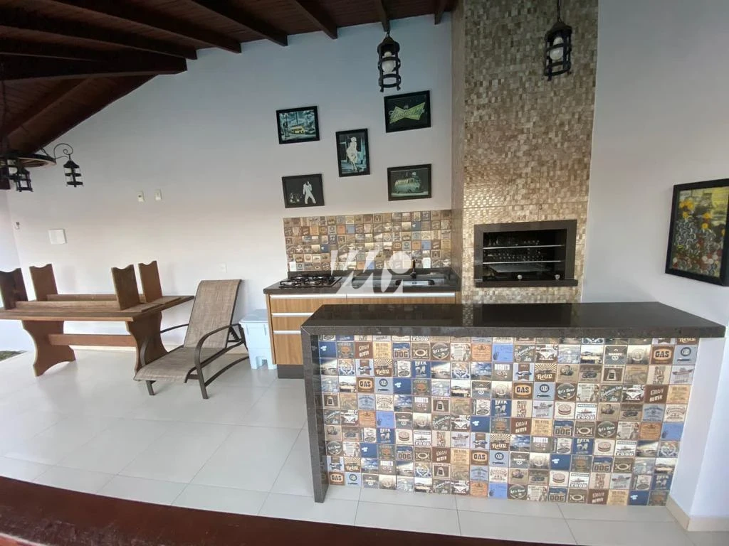 Casa em Alto Arroio, Imbituba. 3 quartos, 121m². Imagem 8 de 11