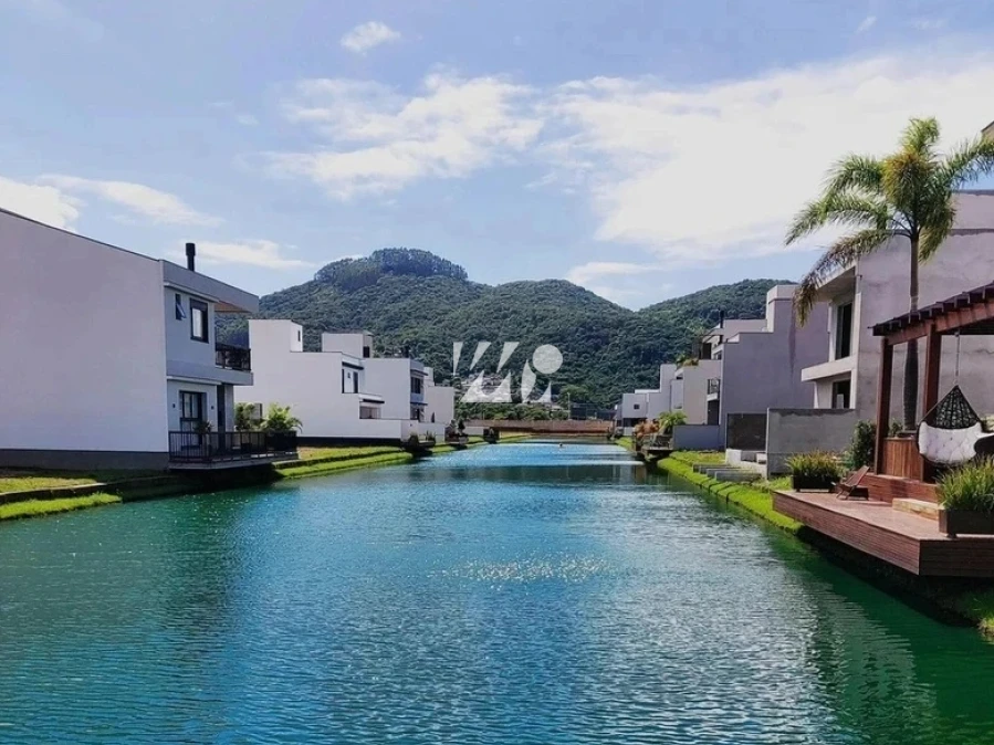 Terreno em Beira Rio, Biguaçu. 0 quartos, 0m². Imagem 1 de 13