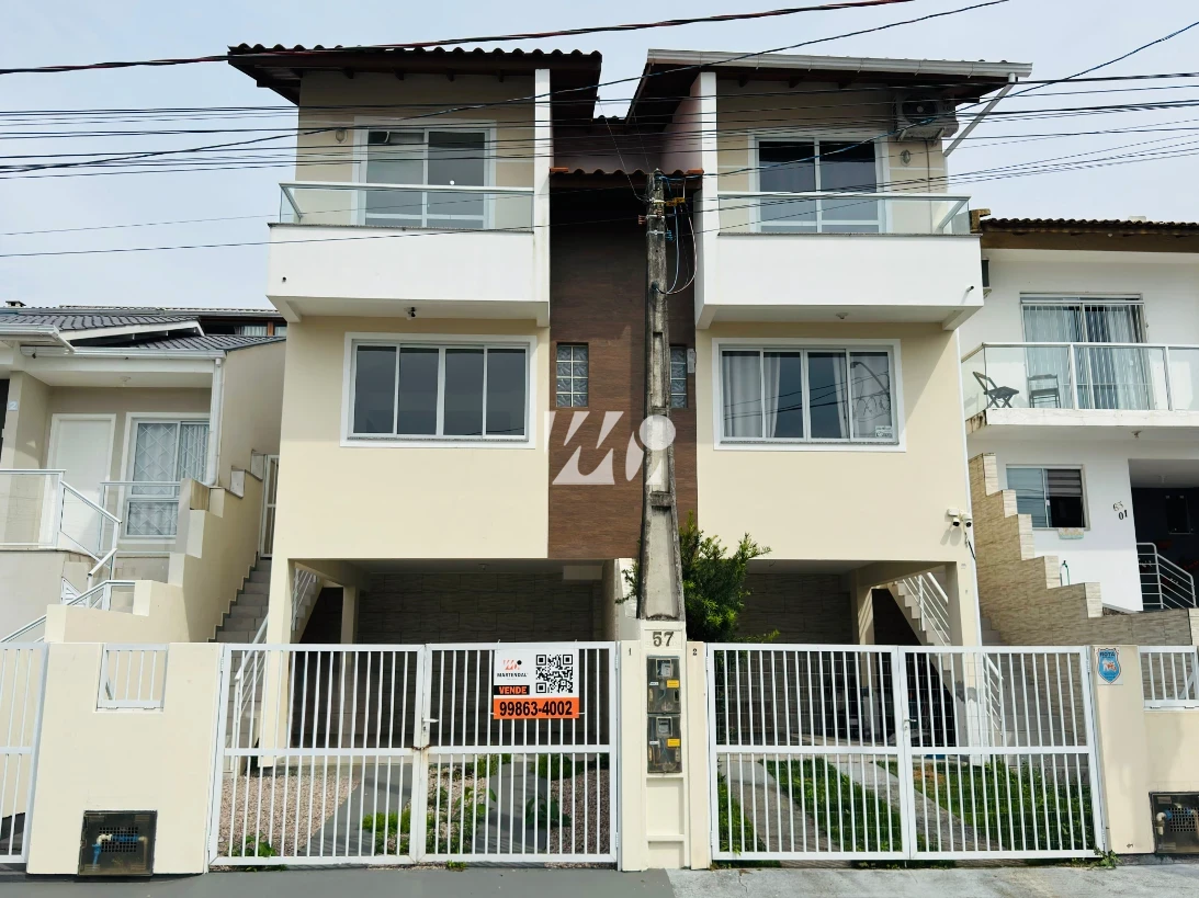 Sobrado Geminado em Bela Vista, Palhoça. 2 quartos, 81m². Imagem 1 de 28