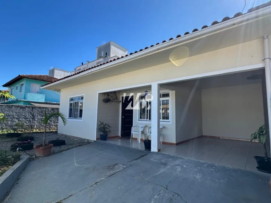 Casa em São Sebastião, Palhoça. 2 quartos, 78m². Imagem 1 de 10