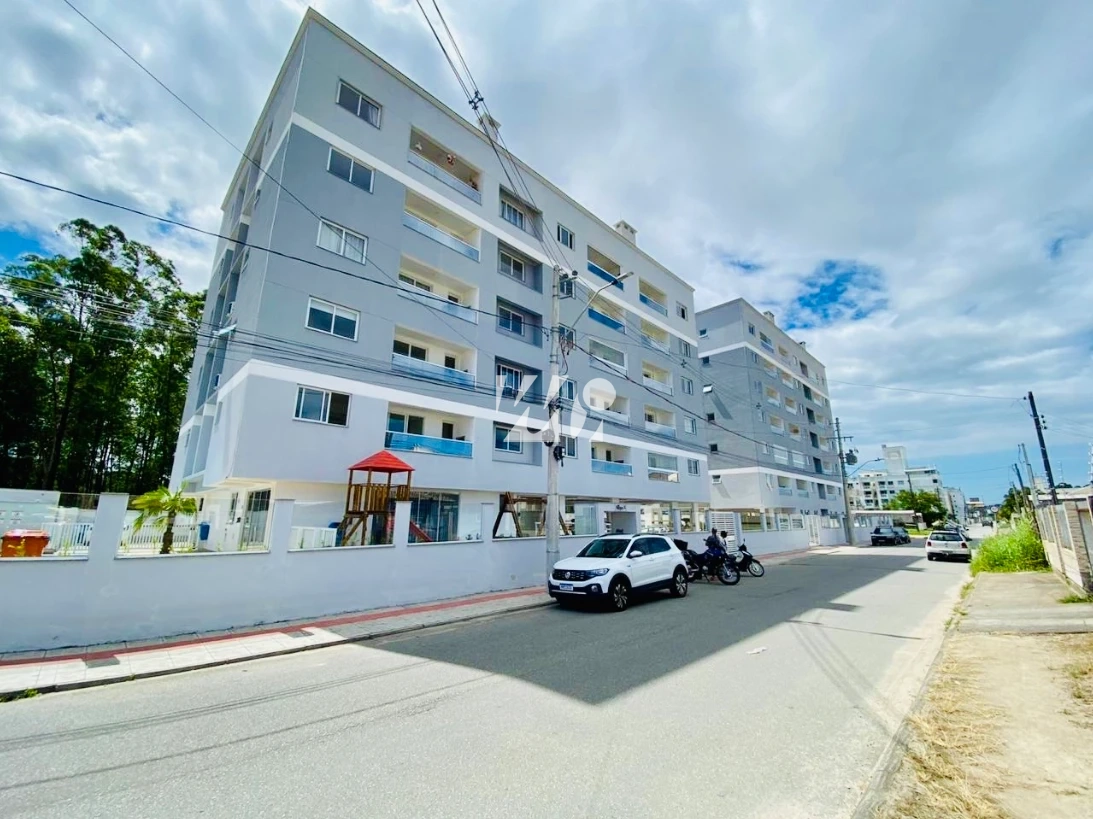 Apartamento em Aririú, Palhoça. 2 quartos, 56m². Imagem 1 de 17