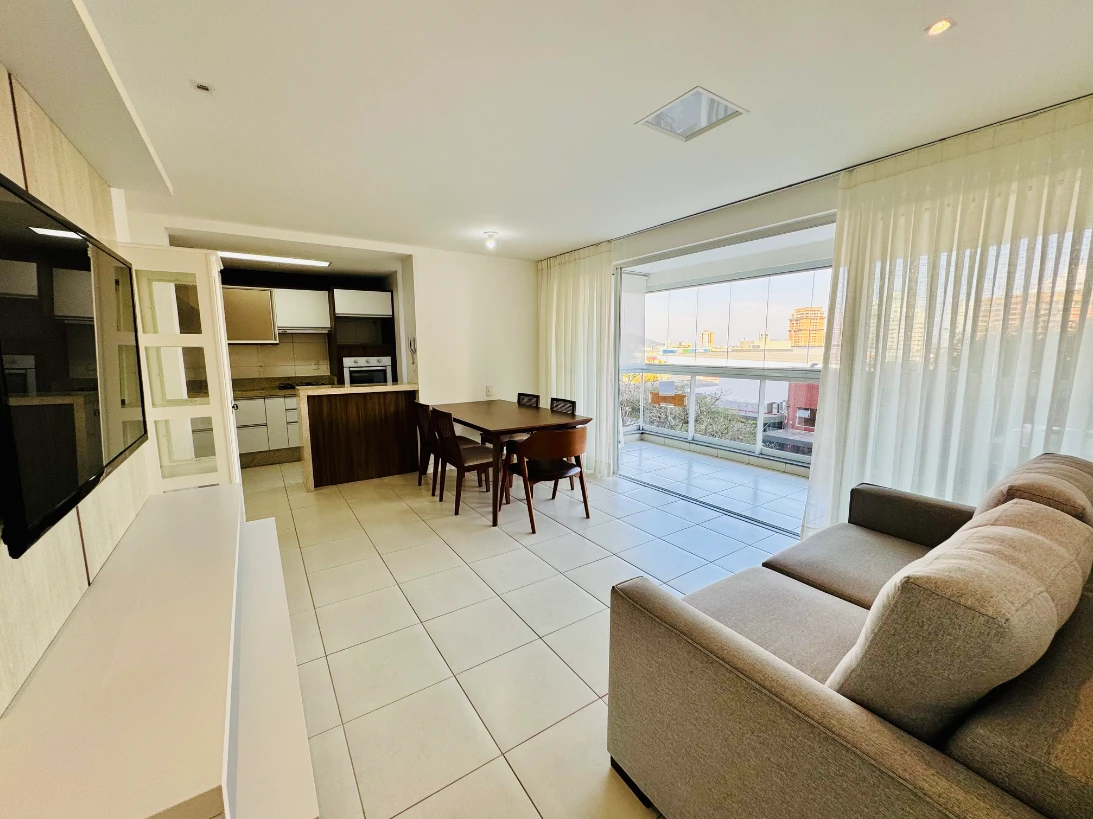 Apartamento em Pedra Branca, Palhoça. 3 quartos, 89m². Imagem 2 de 20