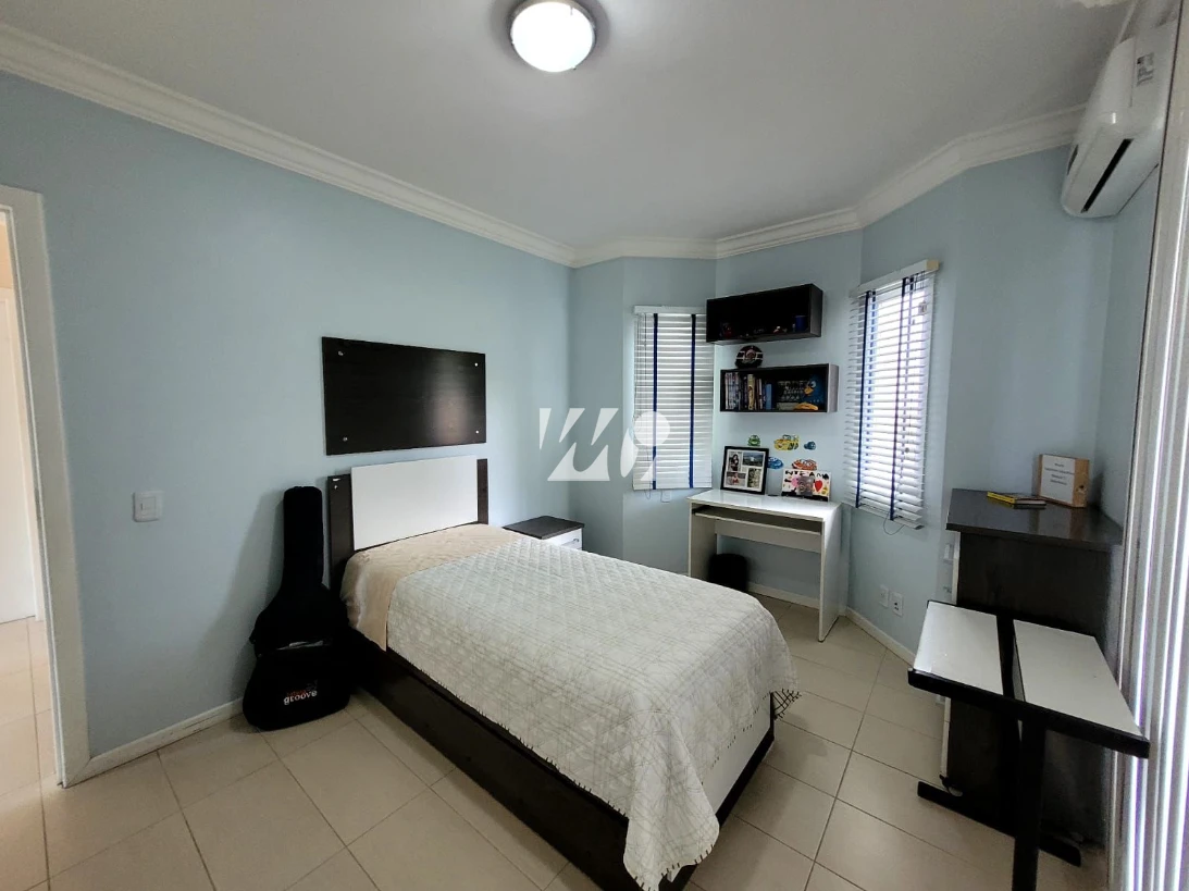 Casa em Pedra Branca, Palhoça. 3 quartos, 239m². Imagem 15 de 25