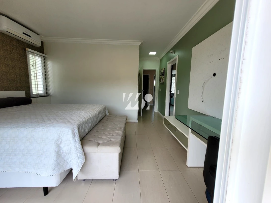 Casa em Pedra Branca, Palhoça. 3 quartos, 239m². Imagem 19 de 25