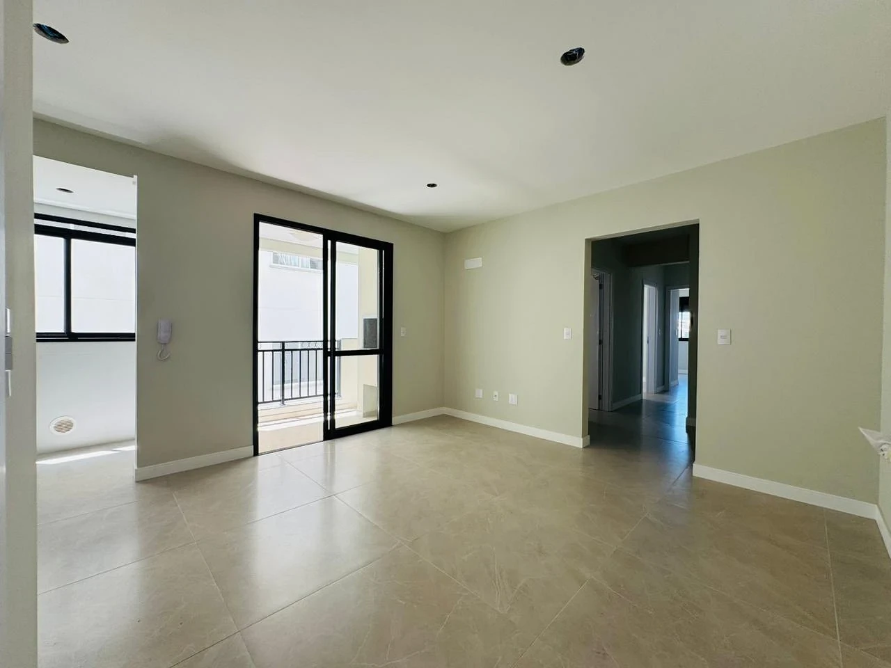 Apartamento em Pedra Branca, Palhoça. 3 quartos, 77m². Imagem 3 de 20