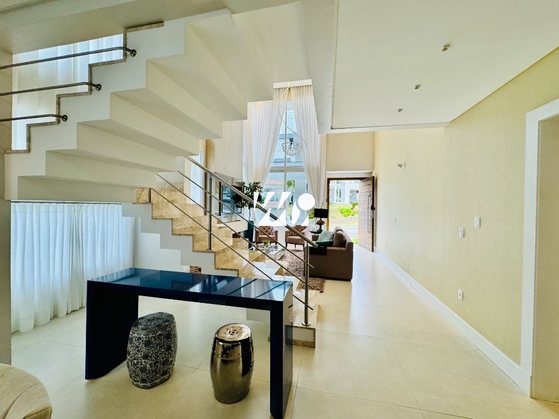 Casa em Pedra Branca, Palhoça. 3 quartos, 320m². Imagem 4 de 27