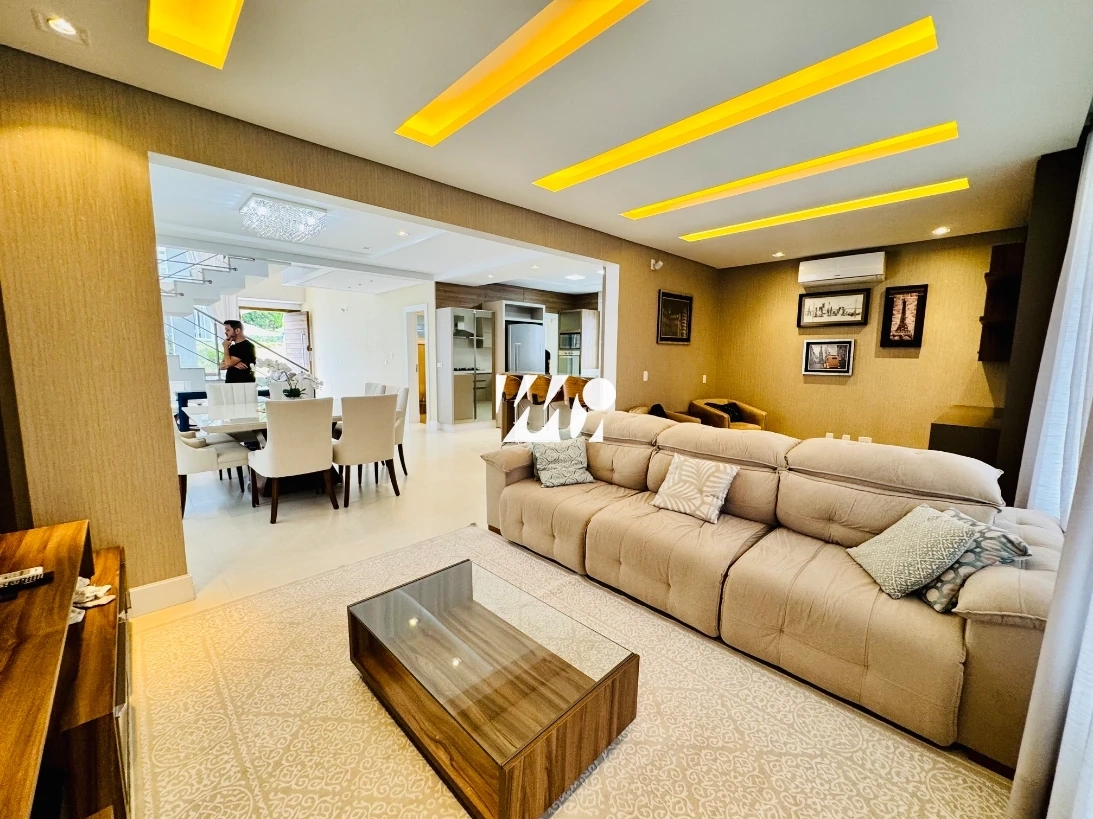 Casa em Pedra Branca, Palhoça. 3 quartos, 320m². Imagem 7 de 27