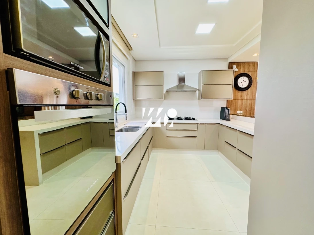 Casa em Pedra Branca, Palhoça. 3 quartos, 320m². Imagem 11 de 27