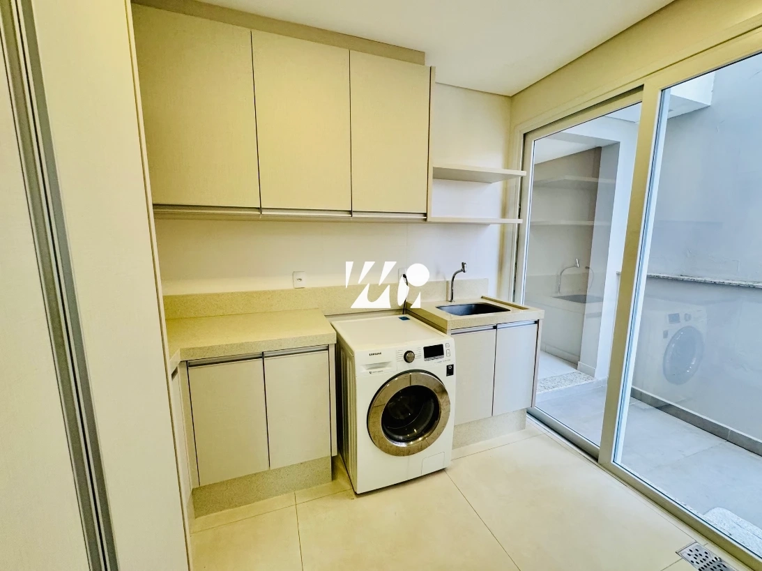 Casa em Pedra Branca, Palhoça. 3 quartos, 320m². Imagem 12 de 27