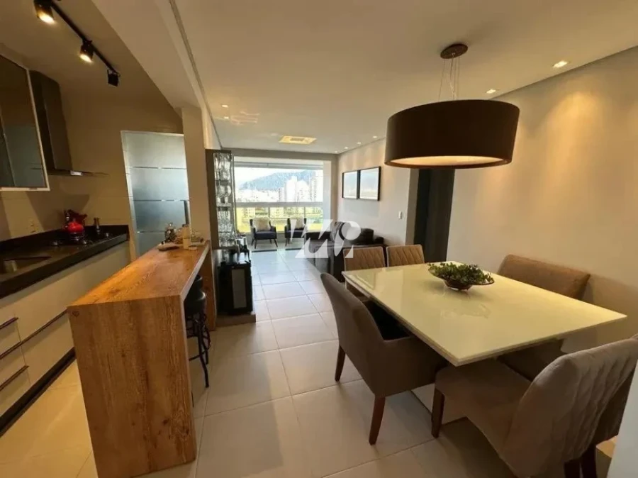 Apartamento em Pagani, Palhoça. 3 quartos, 91m². Imagem 2 de 13