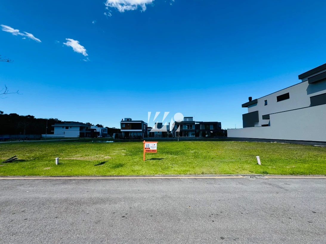 Terreno em Pedra Branca, Palhoça. 0 quartos, 0m². Imagem 2 de 7