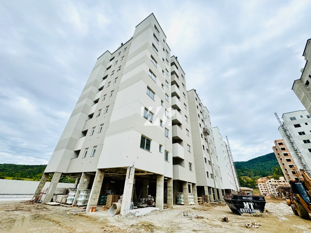 Apartamento em Pedra Branca, Palhoça. 2 quartos, 57m². Imagem 1 de 18