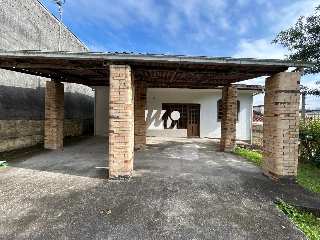 Casa em Caminho Novo, Palhoça. 3 quartos, 180m². Imagem 1 de 15