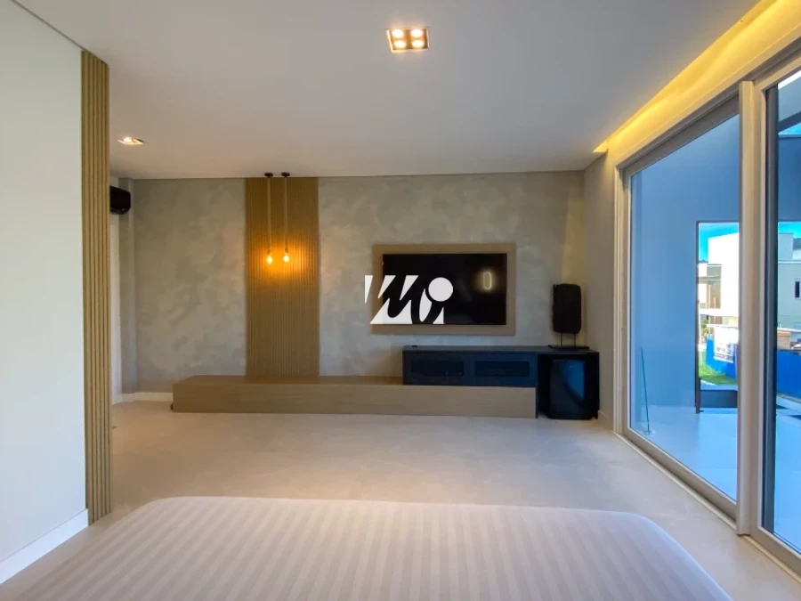 Casa em Campeche, Florianópolis. 4 quartos, 360m². Imagem 2 de 18