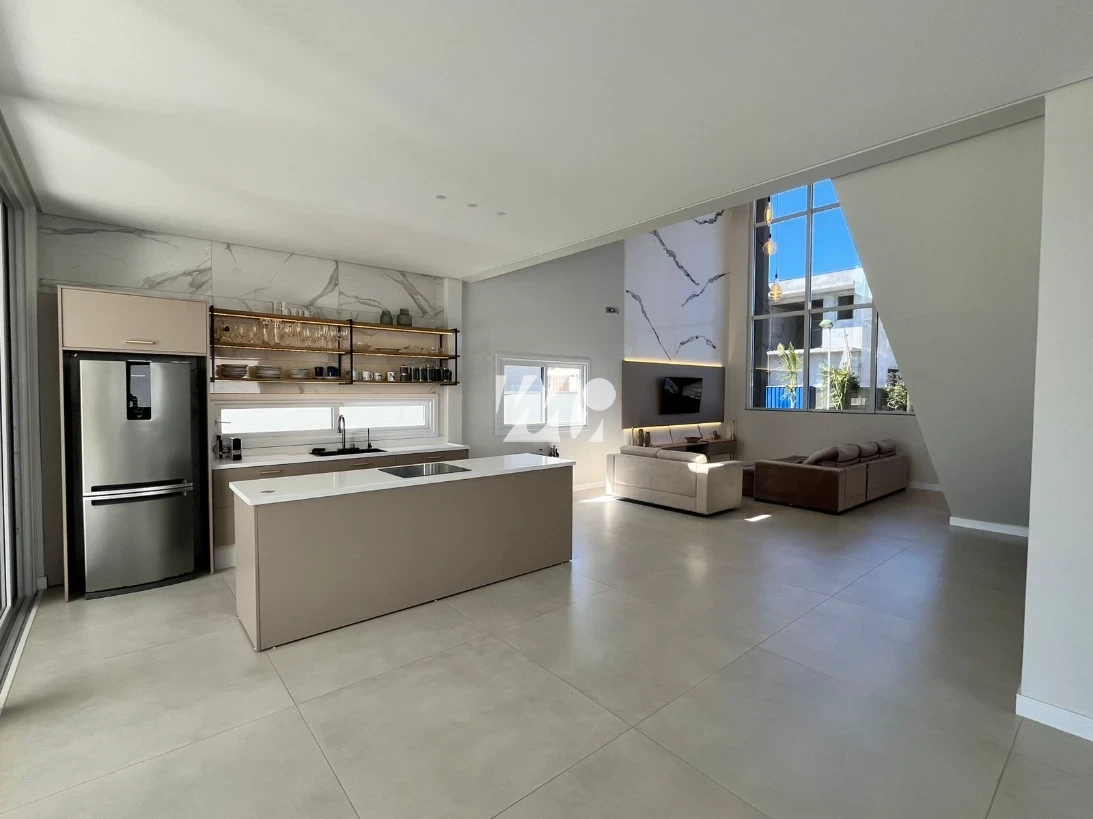 Casa em Campeche, Florianópolis. 4 quartos, 360m². Imagem 3 de 18