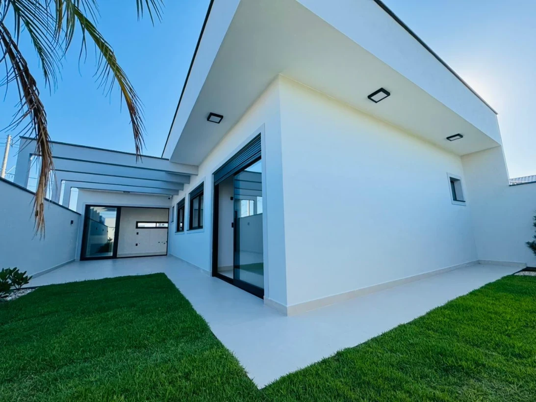 Casa em Sertão do Maruim, São José. 3 quartos, 125m². Imagem 8 de 17