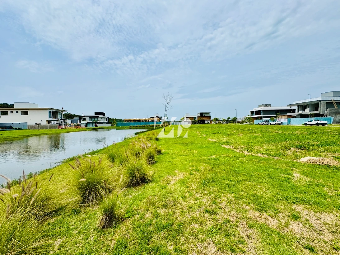 Terreno em Pedra Branca, Palhoça. 0 quartos, 300m². Imagem 14 de 22