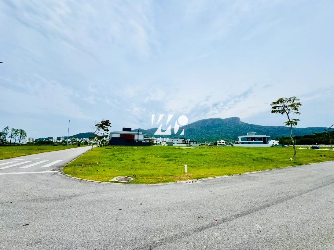 Terreno em Pedra Branca, Palhoça. 0 quartos, 300m². Imagem 4 de 16