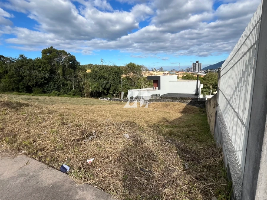 Terreno em Pedra Branca, Palhoça. 0 quartos, 0m². Imagem 4 de 14