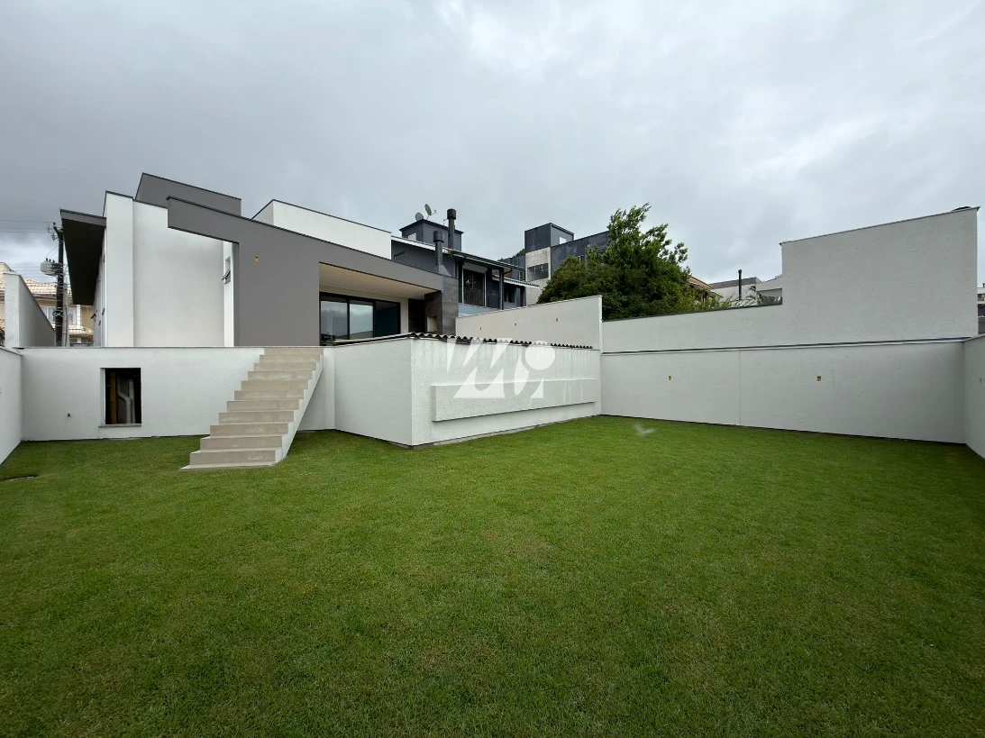 Casa em Pedra Branca, Palhoça. 3 quartos, 185m². Imagem 4 de 13