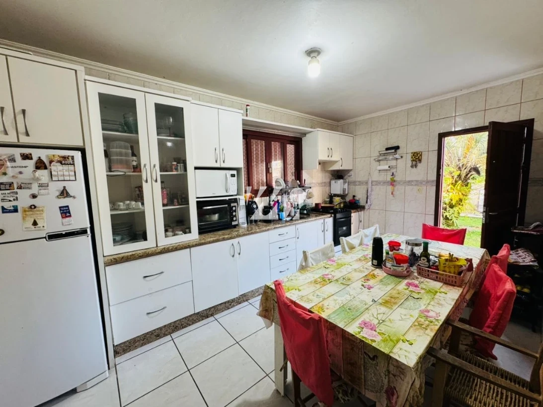 Casa em Jardim Eldorado, Palhoça. 4 quartos, 181m². Imagem 5 de 17