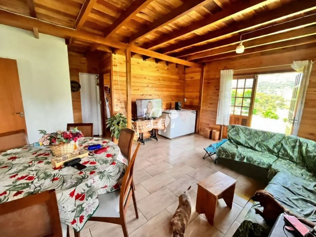 Sítio em Mato Francês, Rancho Queimado. 3 quartos, 160m². Imagem 3 de 18