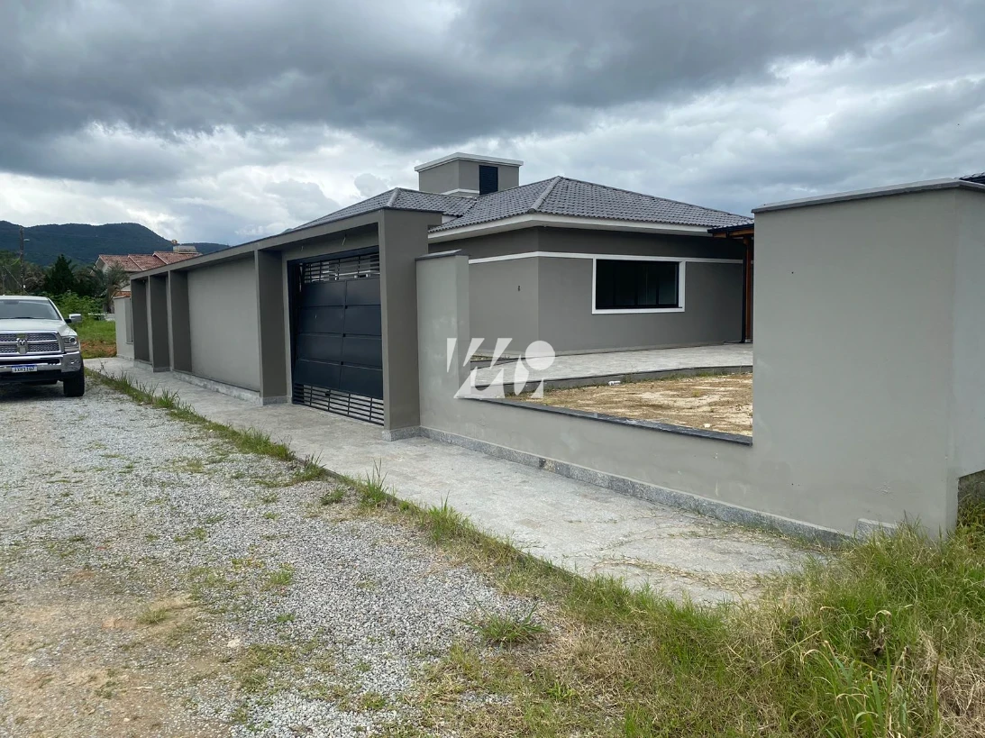 Casa em Santo Amaro, Santo Amaro da Imperatriz. 3 quartos, 200m². Imagem 4 de 6